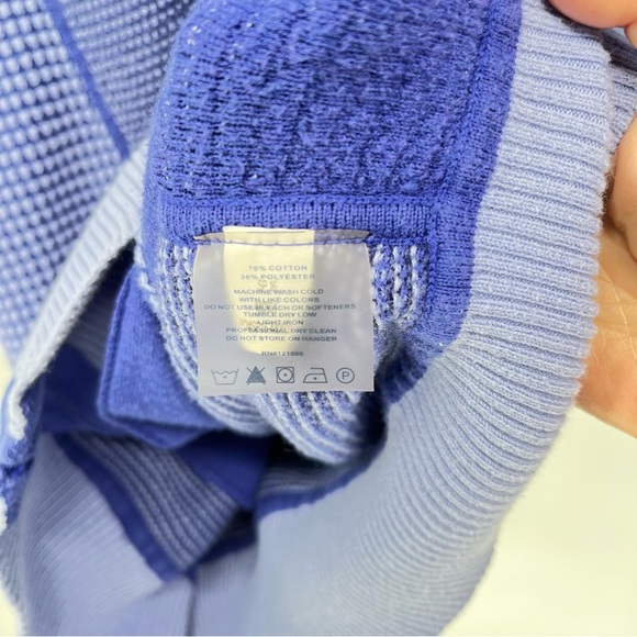 Title Nine Women’s Full Zip Hoodie Sweater Size L Pockets Patterned - Picture 10 of 10